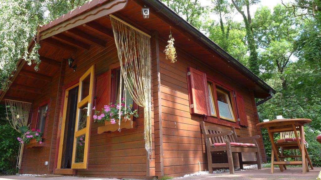 Ferienhaus Natura 네우루핀 객실 사진